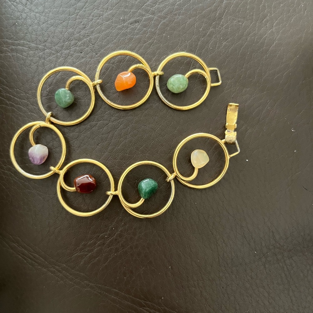 Vintage bracelet. Lots of colors.